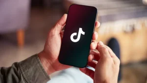 Marketing pe TikTok O oportunitate de neratat pentru branduri - articol Adsymphony - agentie marketing seo web design din Bucuresti Romania